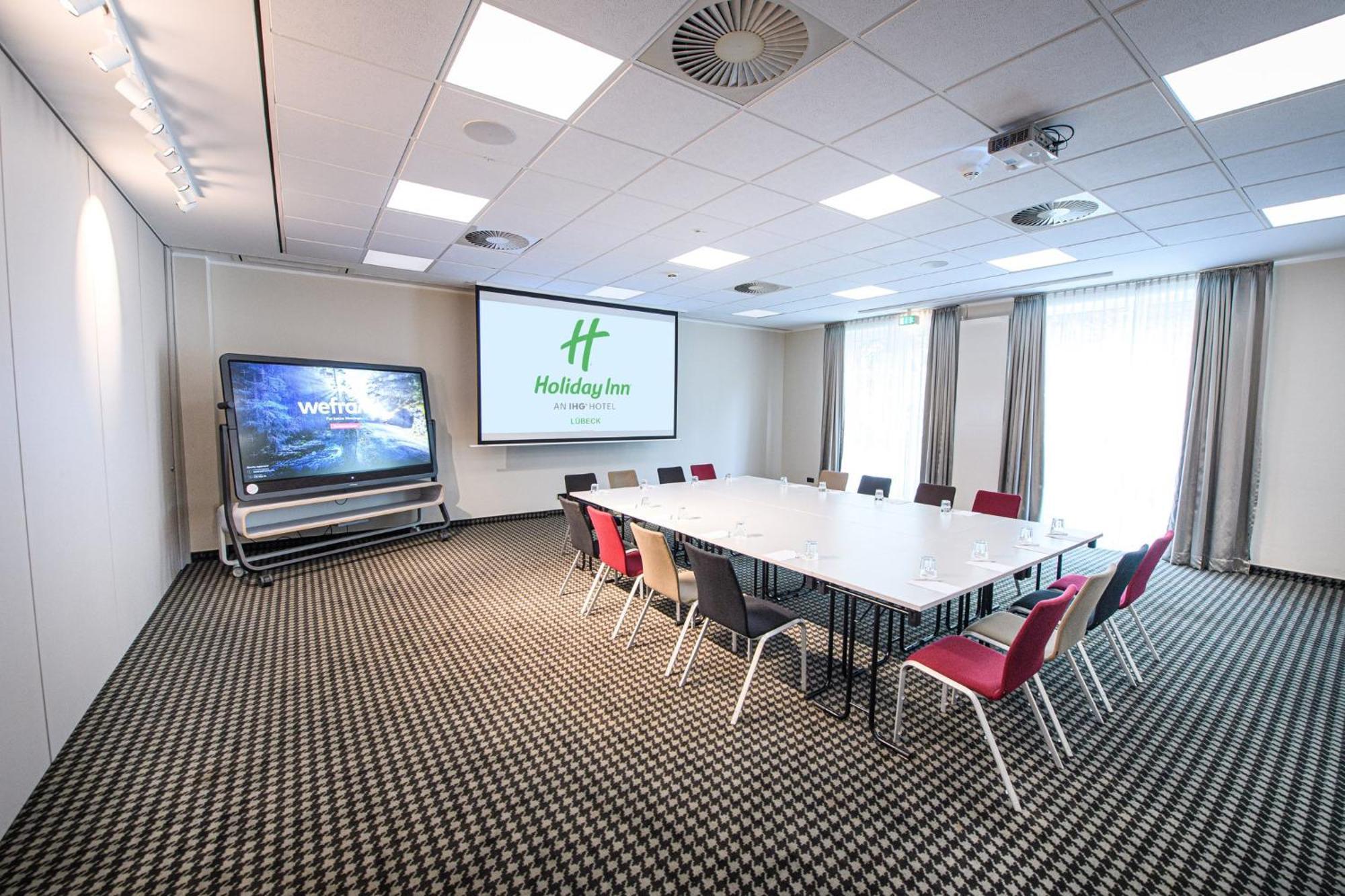 Holiday Inn Luebeck By Ihg Εξωτερικό φωτογραφία